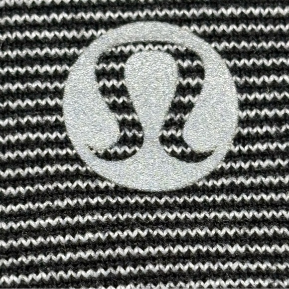 Lululemon Inner Awareness Tank - Picture 3 of 4